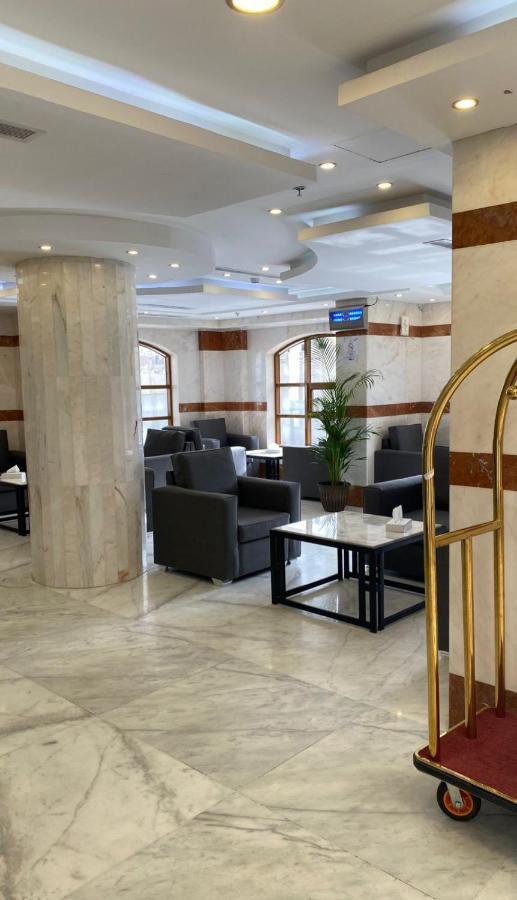 Al Ayniah Hotel 2*